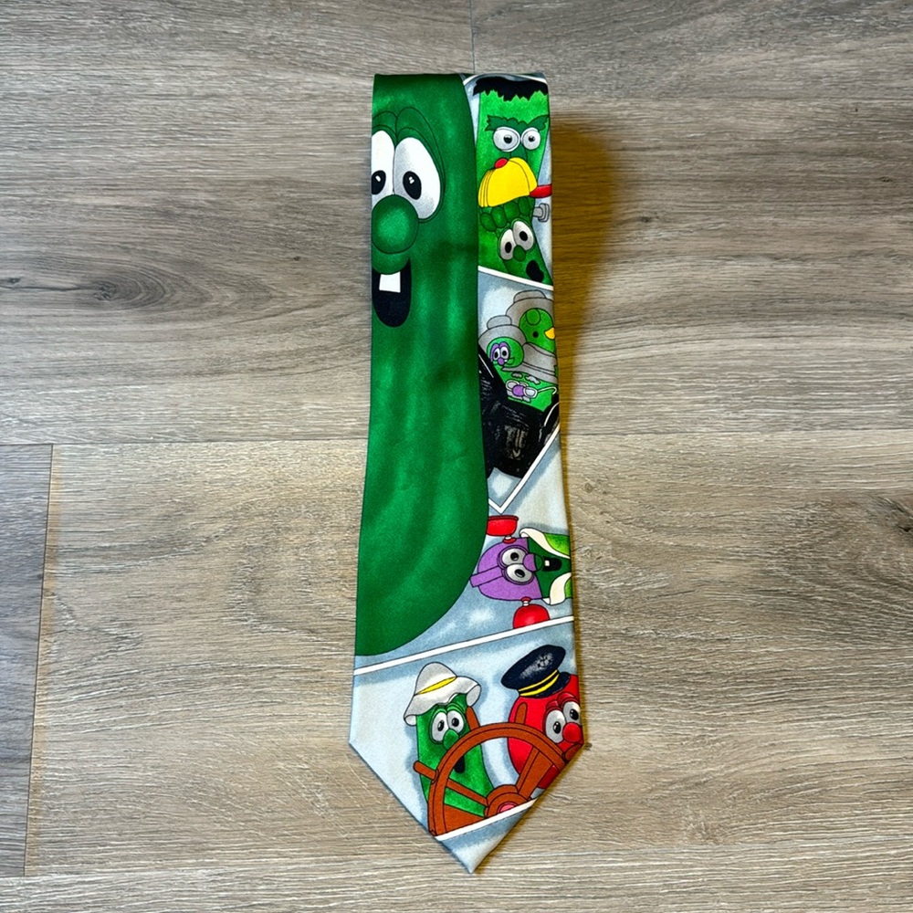 Vintage VeggieTales Necktie / Eagles Wings / 100% Silk